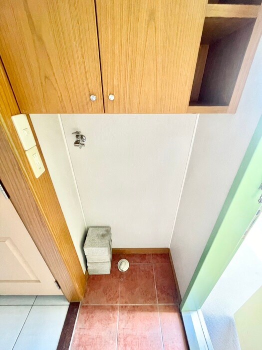 物件内観写真11　(洗濯機置場)