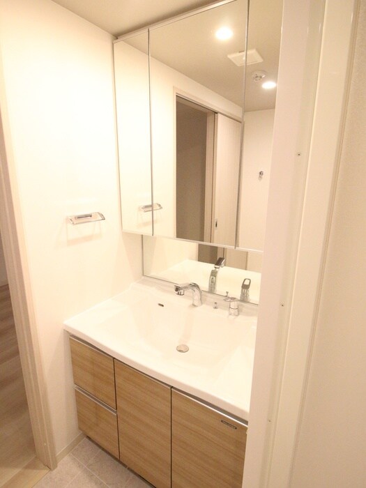 物件内観写真10　(洗面)