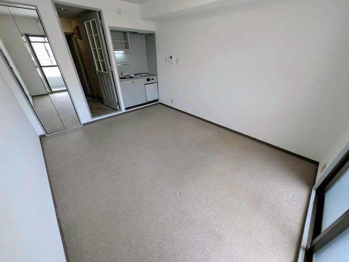 物件内観写真9　(居室)