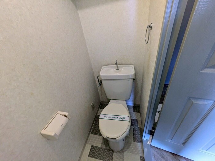 物件内観写真13　(トイレ)