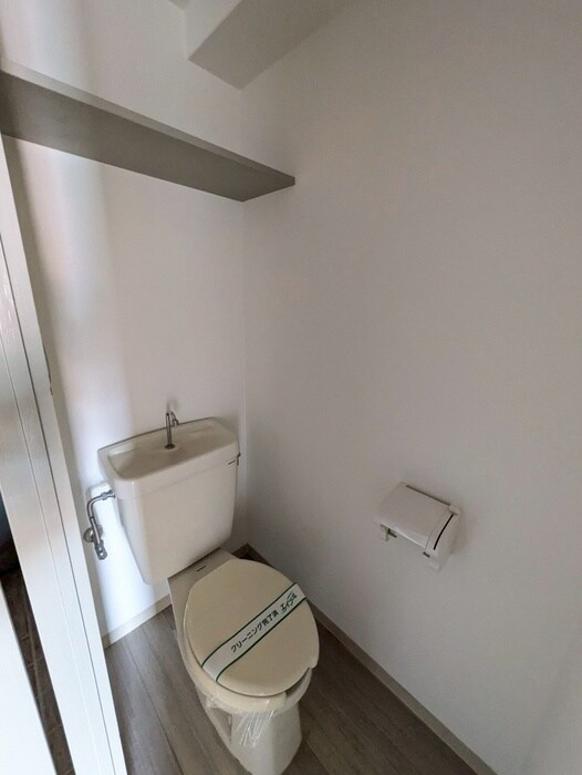 物件内観写真14　(トイレ)