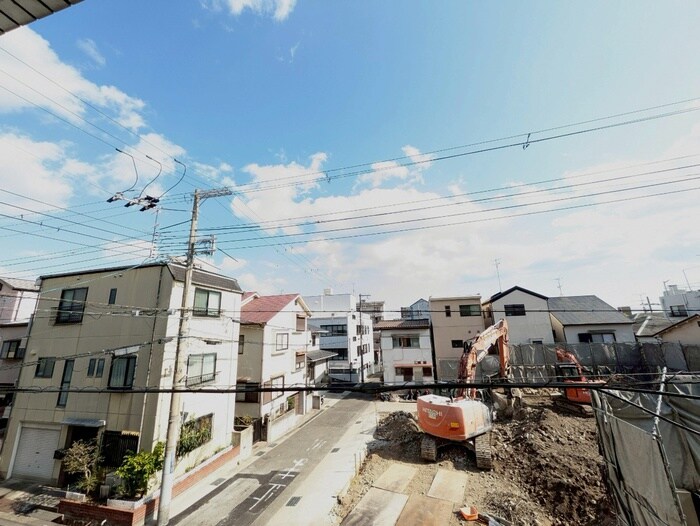 物件内観写真21　(室内からの展望)