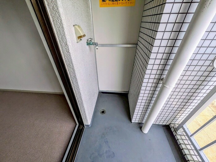 物件内観写真22　(洗濯機置場)