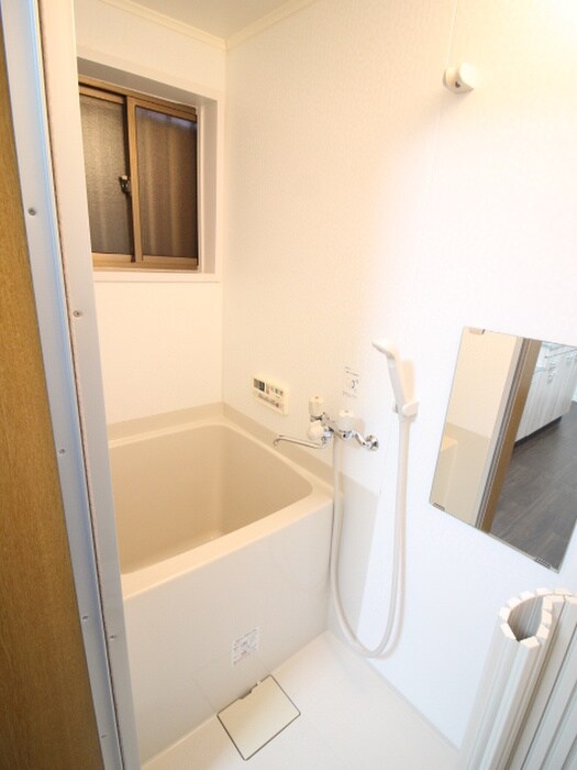 物件内観写真10　(バス／シャワールーム等)