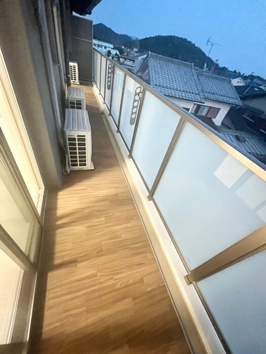 物件内観写真12　(ベランダ・バルコニー)