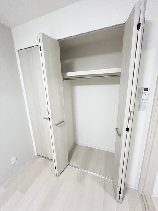 物件内観写真15　(収納)