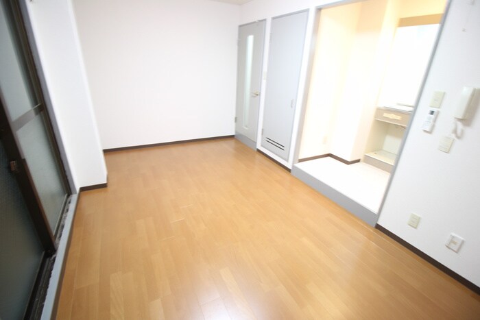 物件内観写真6　(居室)