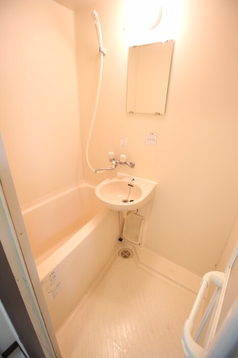 物件内観写真8　(バス／シャワールーム等)