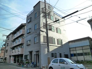 レジデンス・ホウトク外観写真