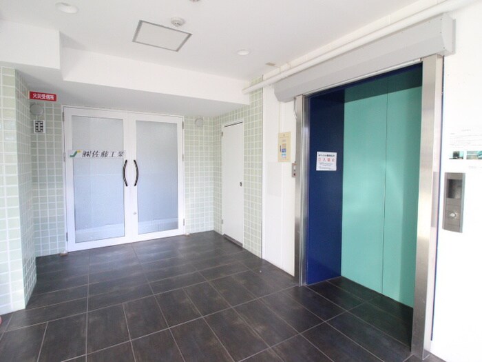 物件外観写真6　(建物設備)