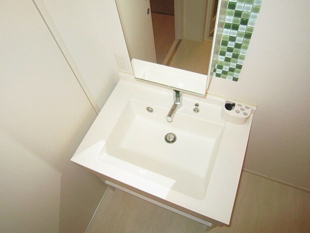 物件内観写真13　(洗面)