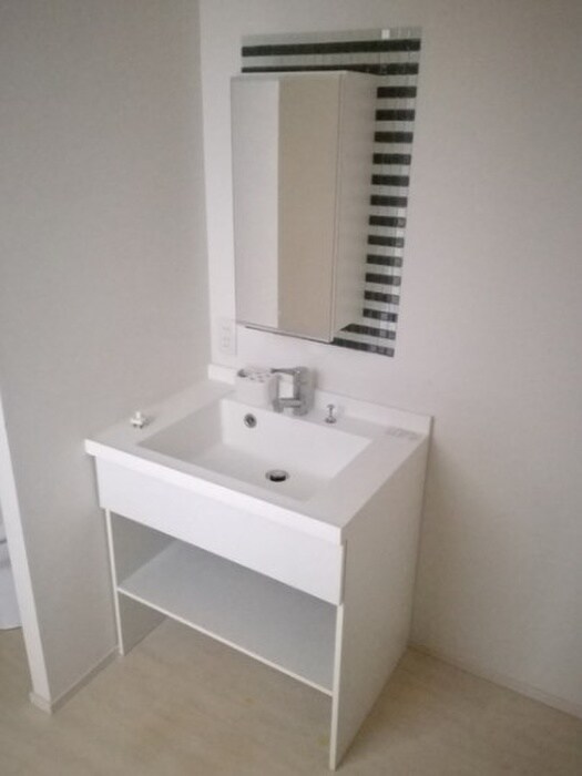 物件内観写真20　(洗面)