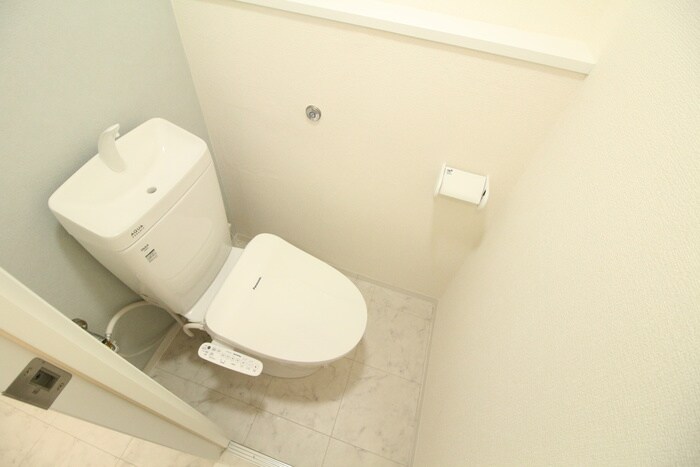 物件内観写真13　(トイレ)