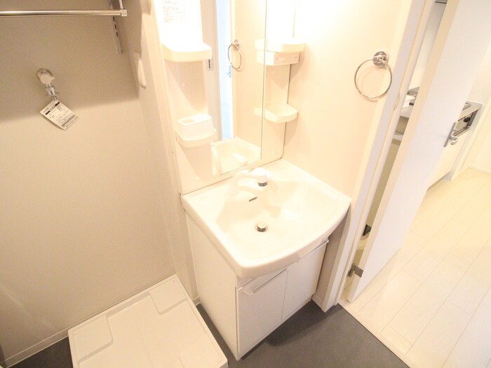 物件内観写真12　(洗面)