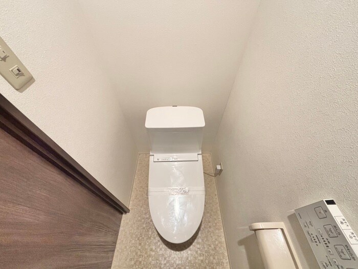 物件内観写真12　(トイレ)