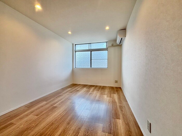 物件内観写真15　(居室)