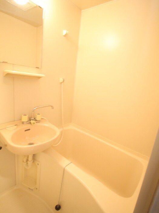 物件内観写真8　(バス／シャワールーム等)