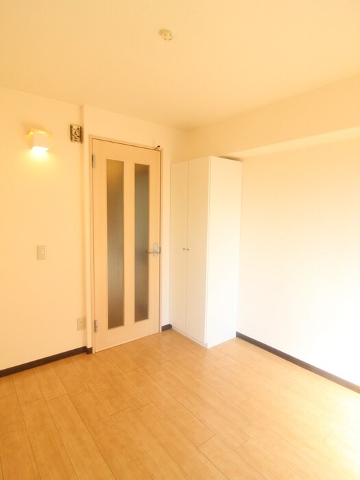 物件内観写真21　(居室)