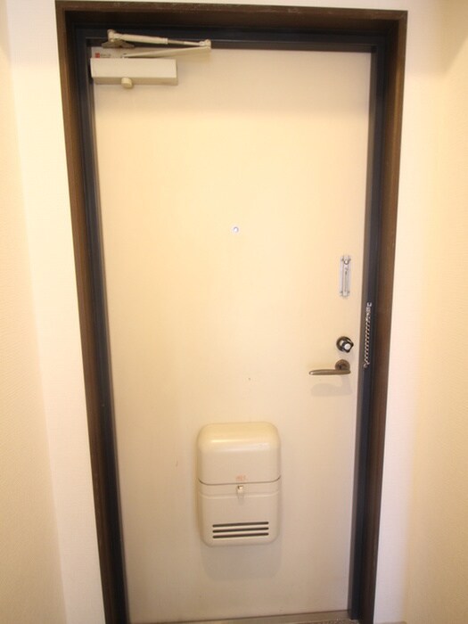 物件内観写真22　(玄関)