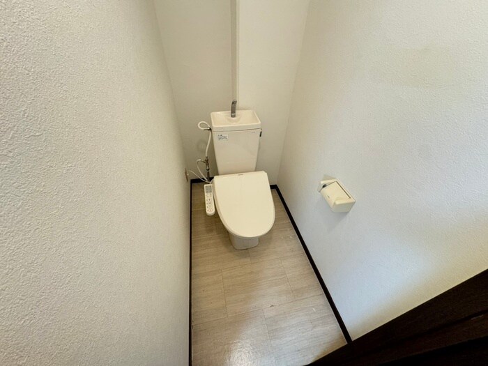 物件内観写真12　(トイレ)