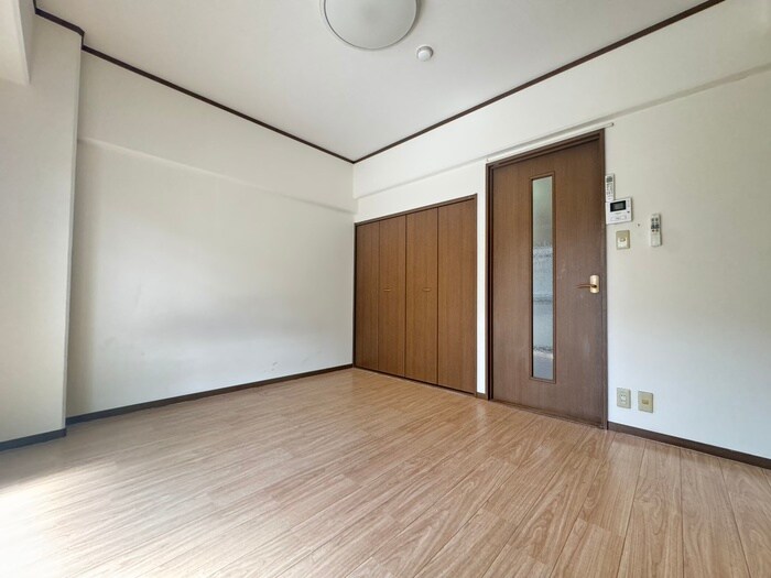 物件内観写真13　(居室)