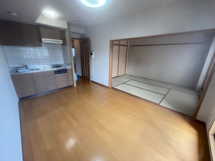 物件内観写真7　(居室)