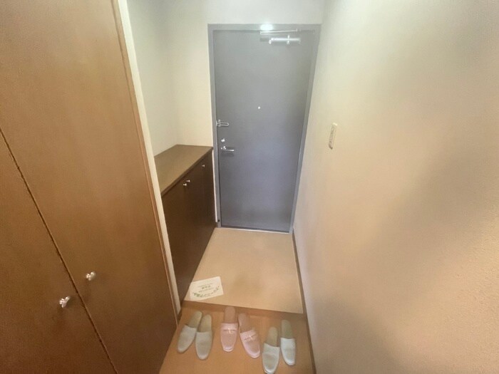 物件内観写真20　(玄関)
