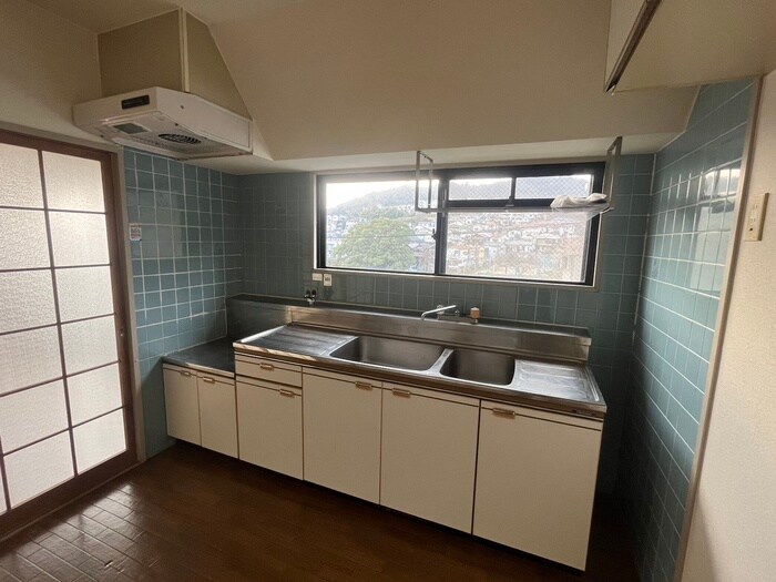 物件内観写真8　(キッチン)