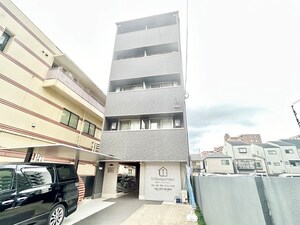 グラビス西院高辻外観写真