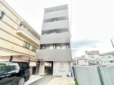 グラビス西院高辻外観写真