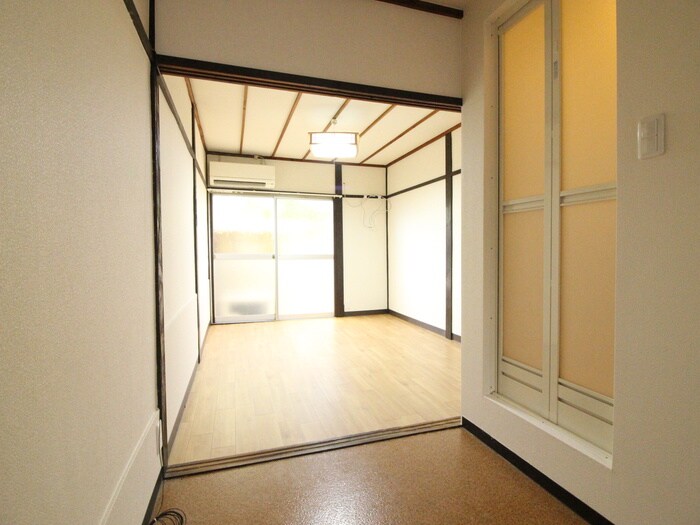 物件内観写真10　(居室)