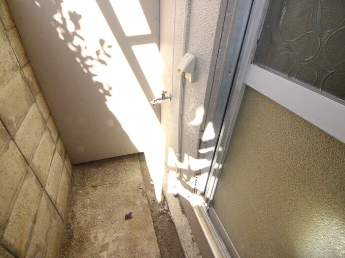 物件内観写真17　(洗濯機置場)