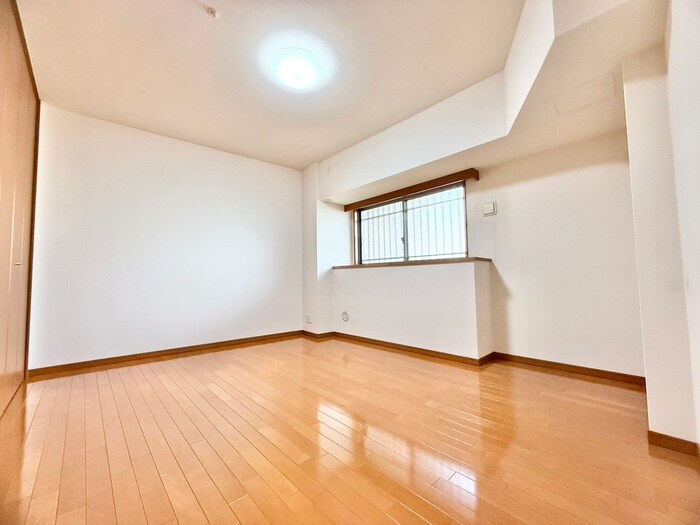 物件内観写真9　(居室)