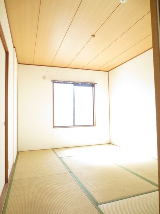 物件内観写真13　(居室)