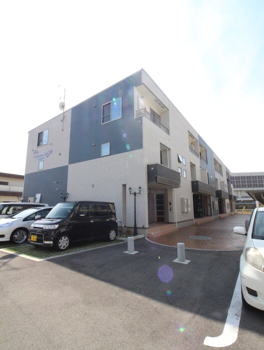 物件外観写真3　(外観写真)