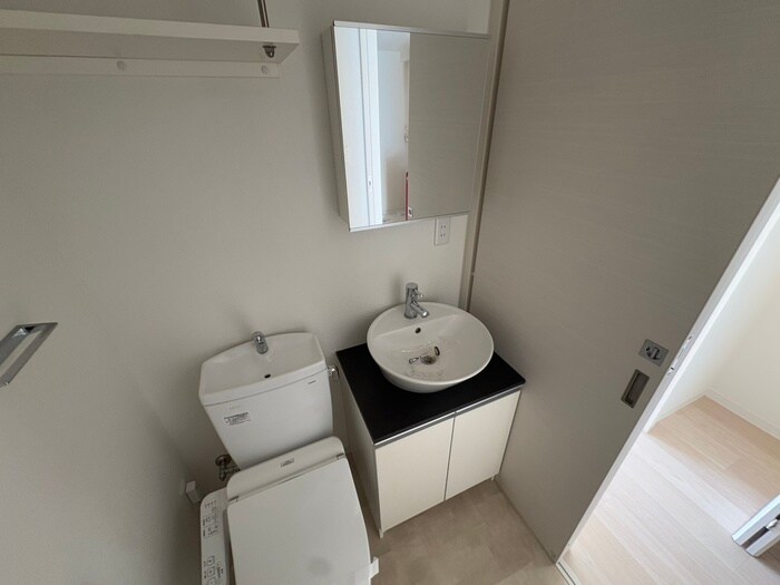 物件内観写真13　(洗面)