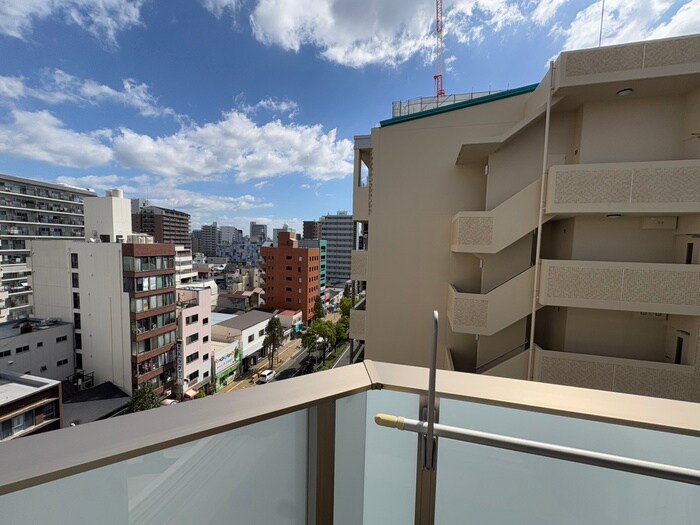 物件内観写真14　(室内からの展望)