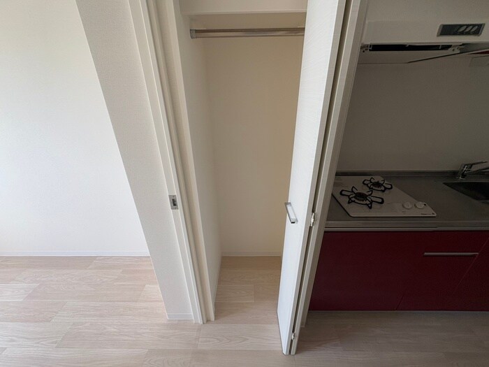 物件内観写真18　(収納)