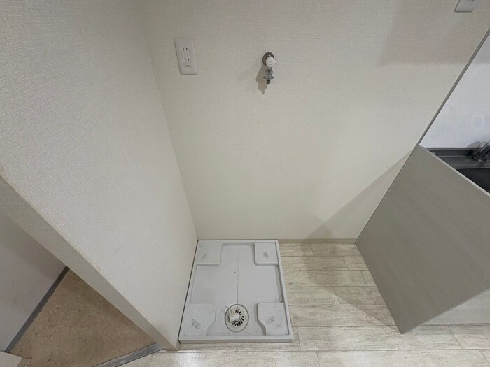 物件内観写真20　(洗濯機置場)