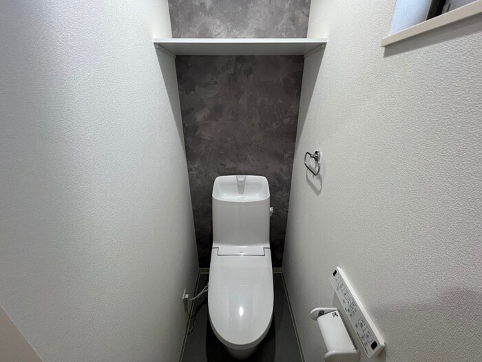 物件内観写真10　(トイレ)