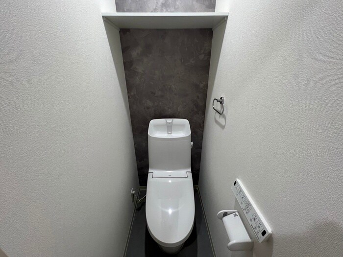 物件内観写真11　(トイレ)