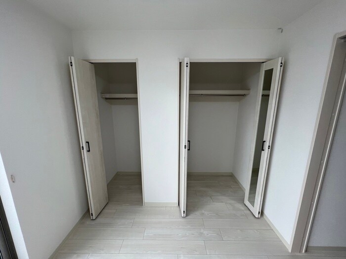 物件内観写真16　(収納)