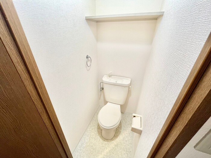 物件内観写真13　(トイレ)