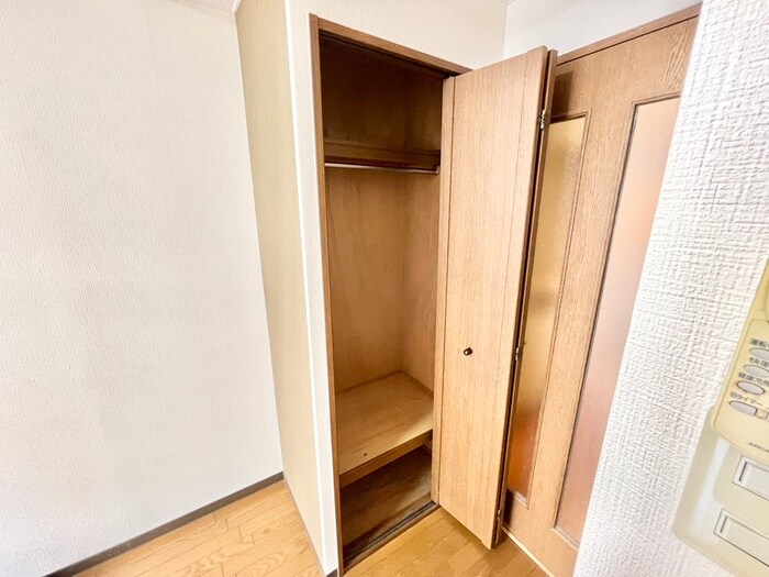 物件内観写真16　(収納)
