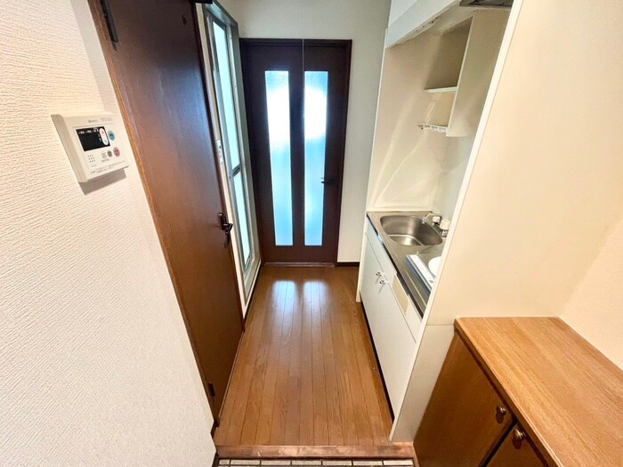 物件内観写真19　(廊下)