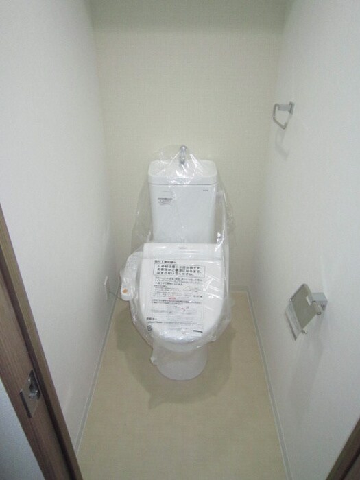 物件内観写真13　(トイレ)