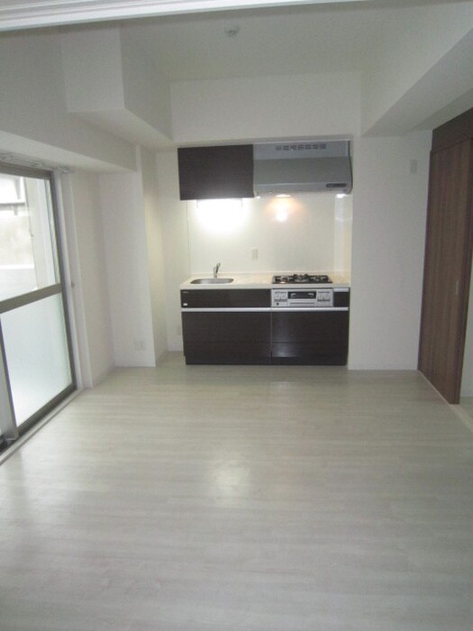 物件内観写真16　(内観写真)