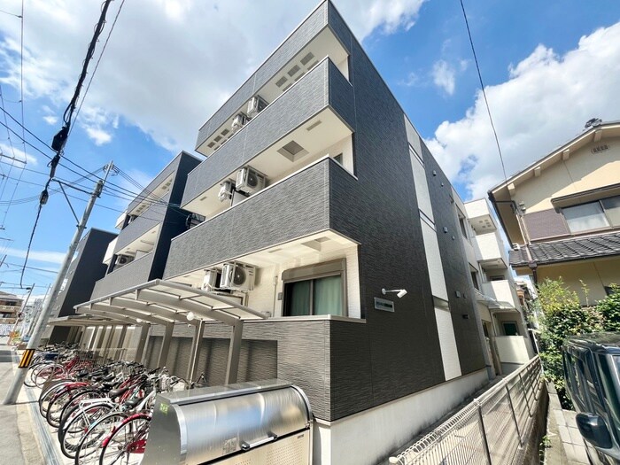 物件外観写真1　(外観写真)