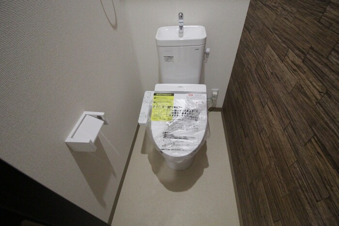 物件内観写真8　(トイレ)