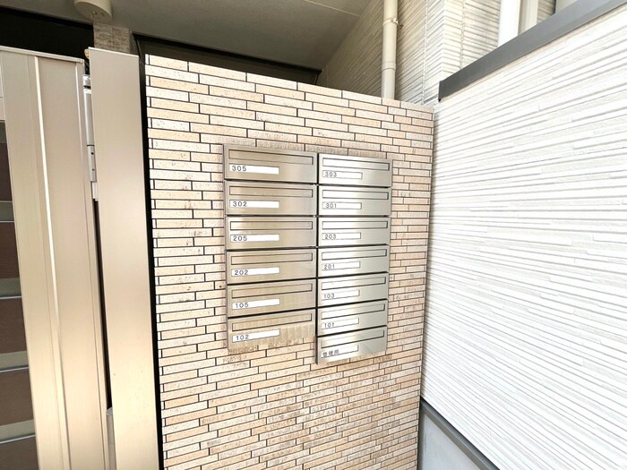 物件外観写真4　(建物設備)